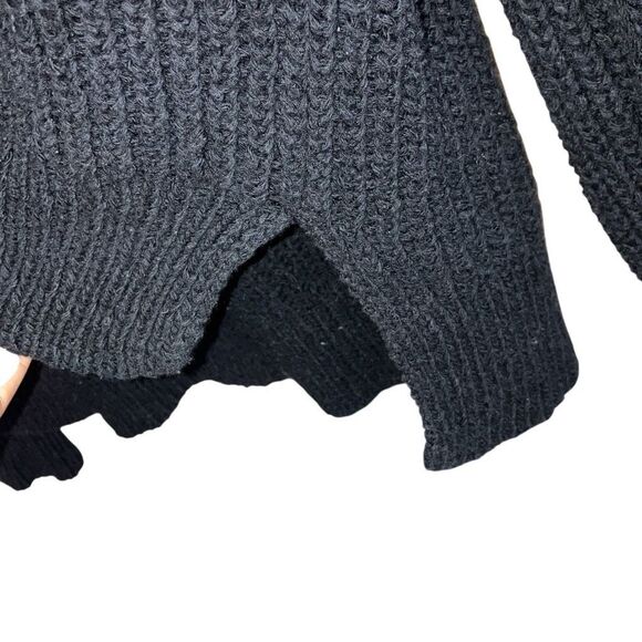 467. Madewell black knit scoop neck long sleeve sweater size small - Picture 2 of 5